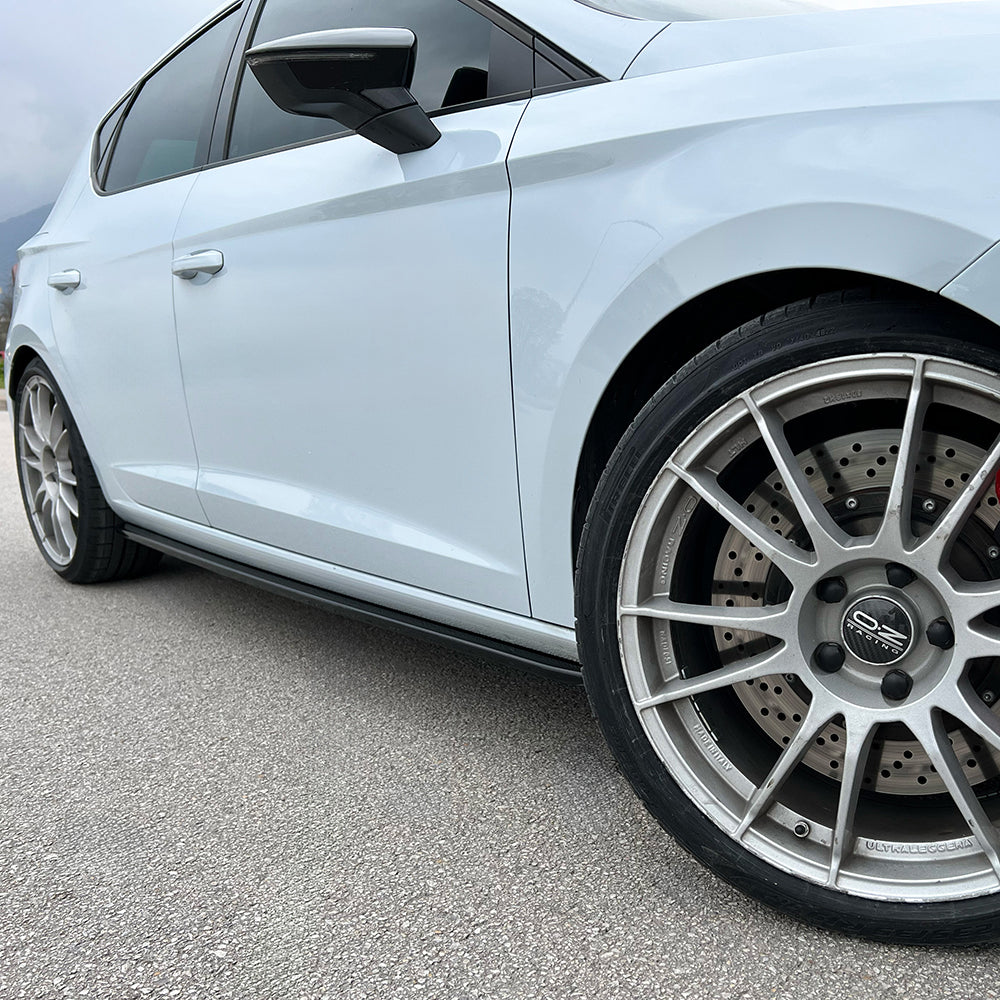 Side Skirts SEAT Leon Side Skirts SEAT Leon