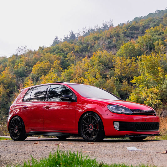 🚘 Verbeter het uiterlijk en de prestaties van je voertuig met Oneway Automotive GmbH – De toonaangevende Europese fabrikant van ABS-bodykits