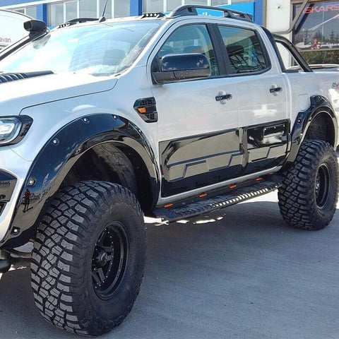 Body Cladding compatible with FORD Ranger T6-T7-T8 2012-2022 (Jumbo) Gloss Black