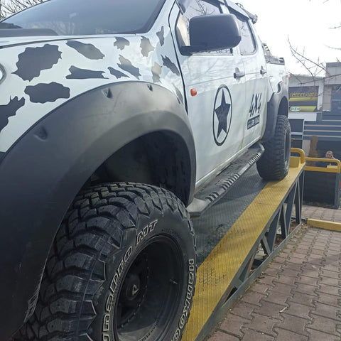 Fender Flares compatible with ISUZU D-Max Series 2 2012-2019 with ABE TÜV