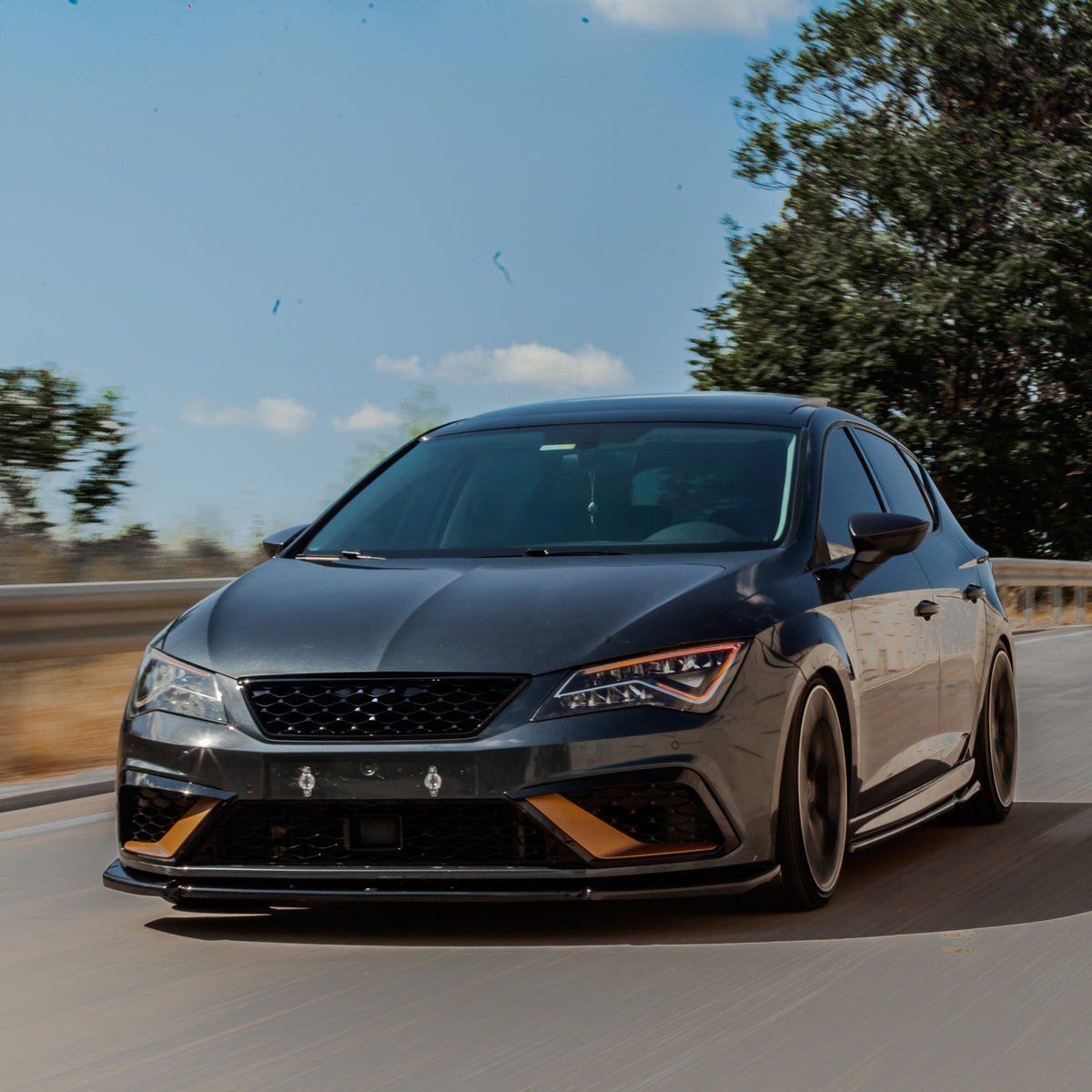 Splitter Delantero Compatible con SEAT León FR / León Cupra MK3 Facelift 2017-2019 con ABE TÜV