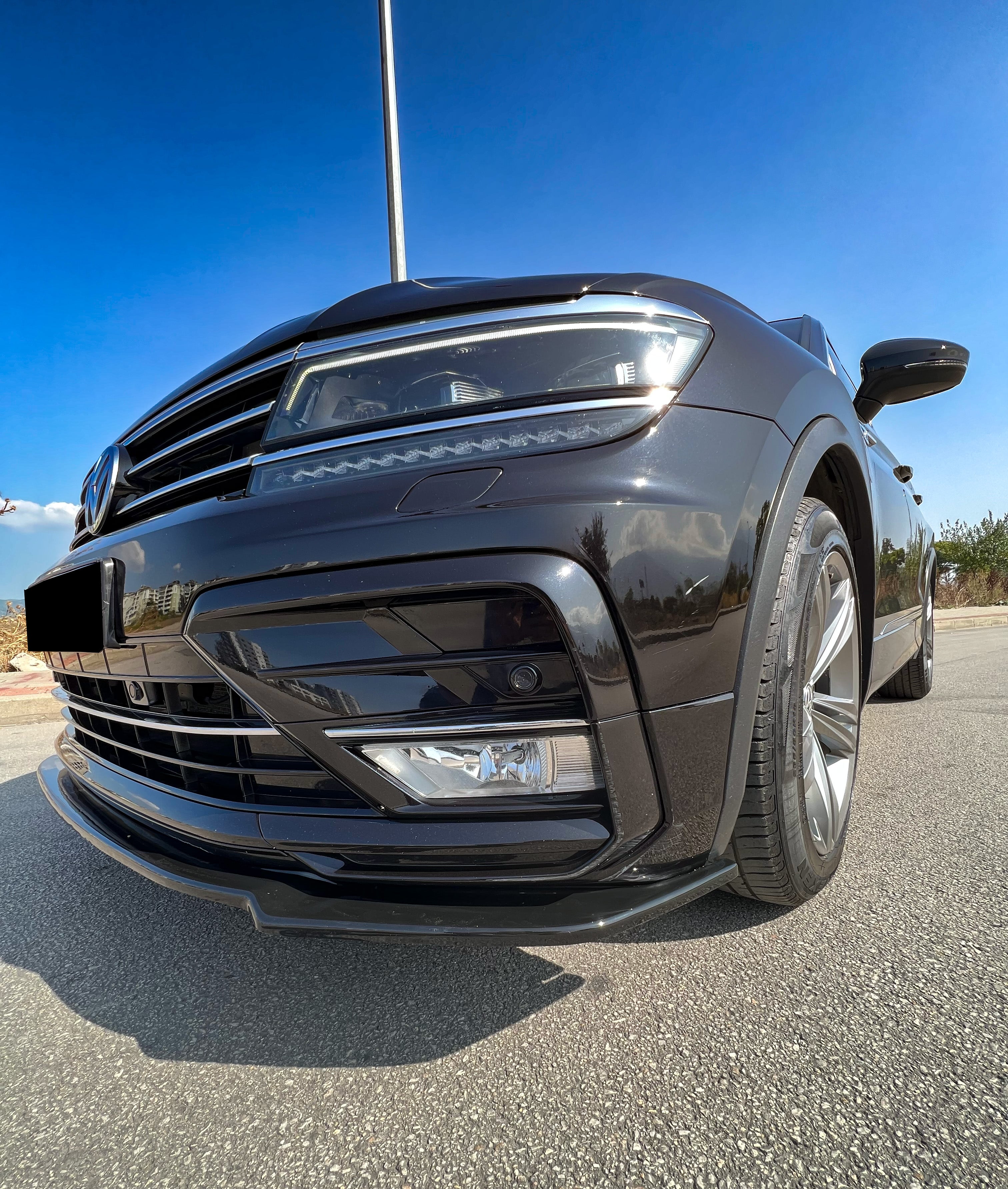 VW VOLKSWAGEN Tiguan MK2 R-Line 2015-2020 Front Splitter - ONEWAY Automotive GmbH