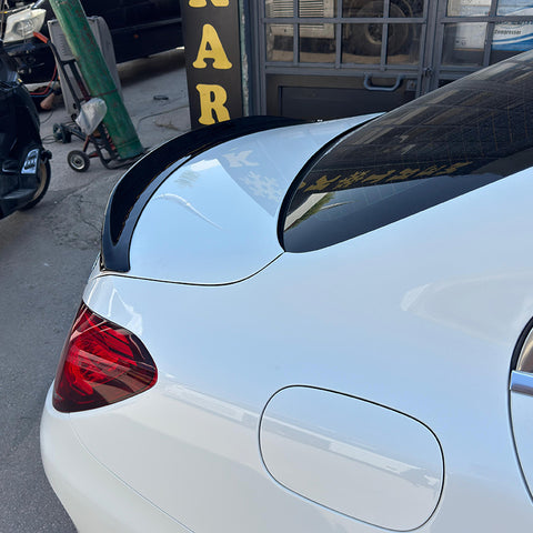 Spoiler MERCEDES C Class