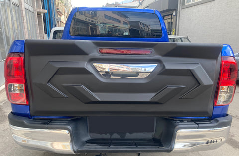 TOYOTA Hilux 8Th Generation 2015-2020 Full Tailgate Cover - ONEWAY Automotive GmbH