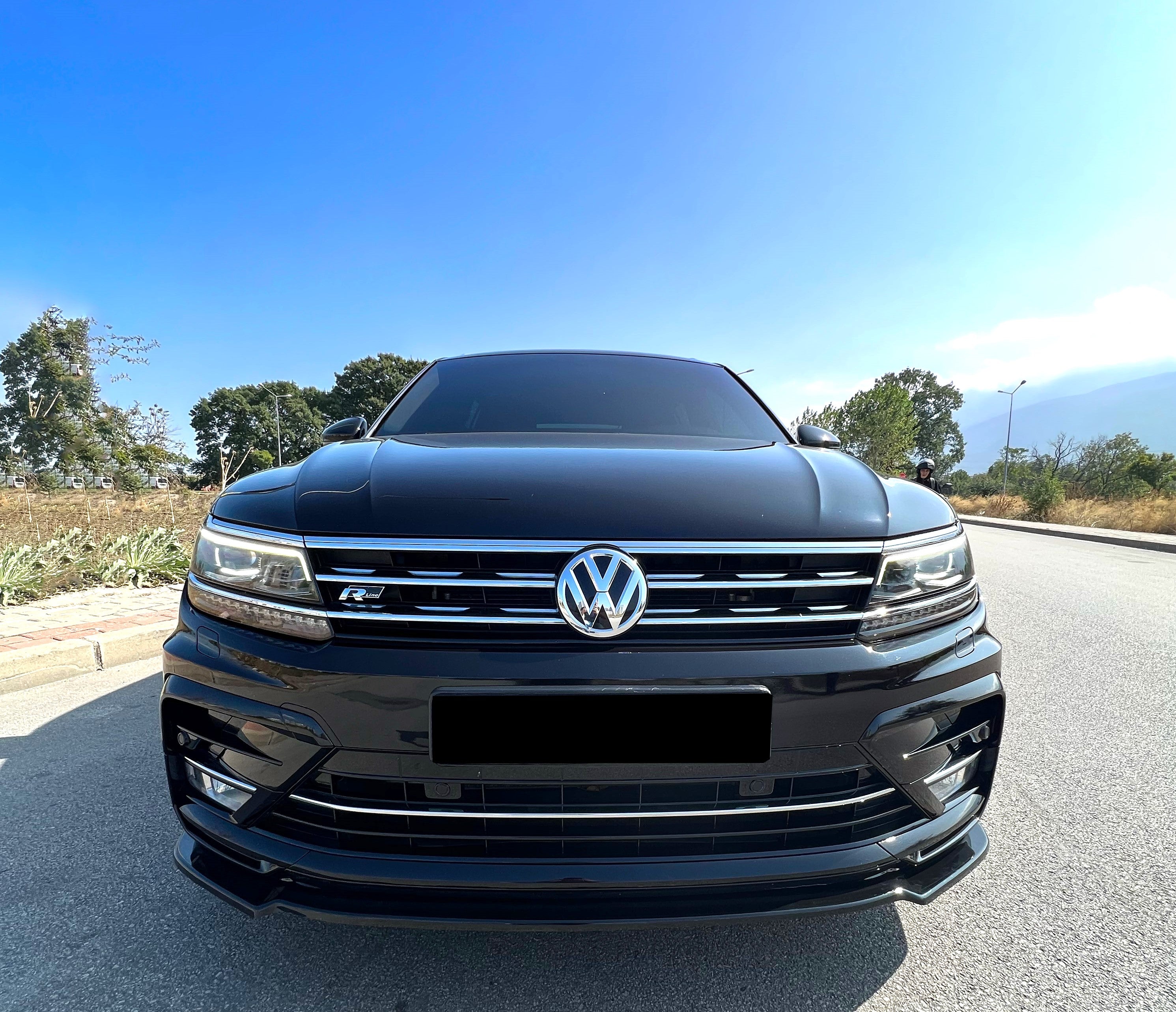 VW VOLKSWAGEN Tiguan MK2 R-Line 2015-2020 Front Splitter - ONEWAY Automotive GmbH